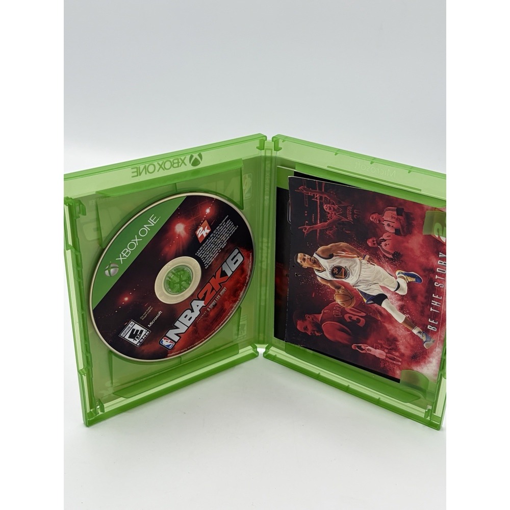 NBA 2K16 Xbox One Video Game CIB - Picture 2 of 4